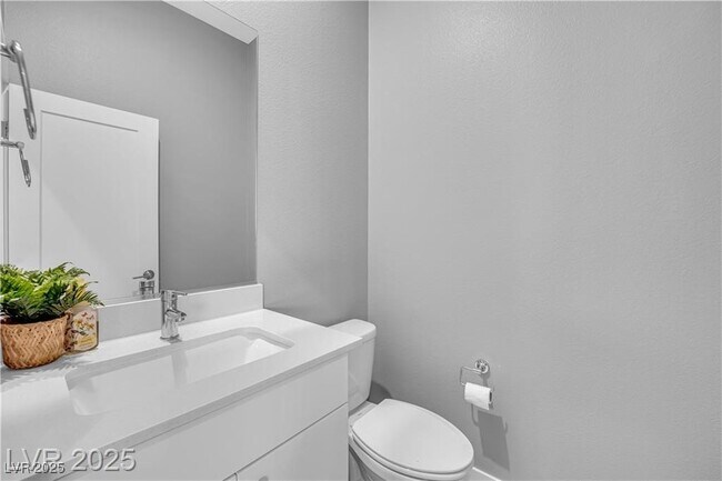 Building Photo - 3192 Timorasso Ave