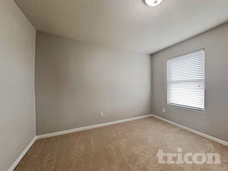 Building Photo - 930 Salado Slough Ln
