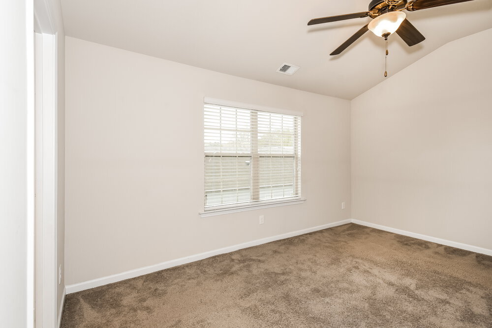 Building Photo - 37 Samuel Way