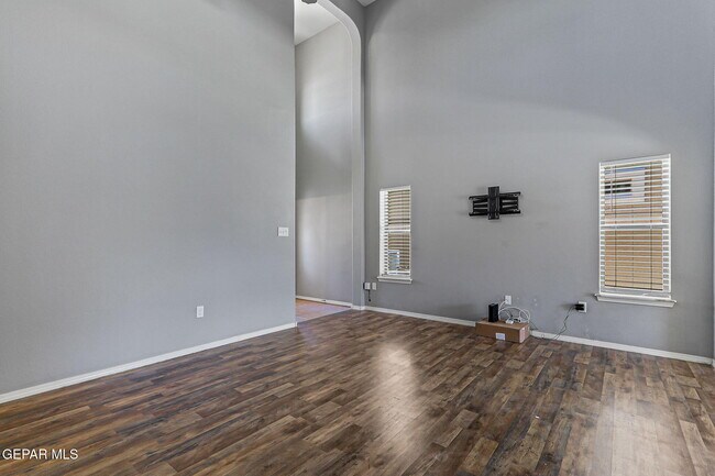 Building Photo - 14260 Bluesky Point Ct