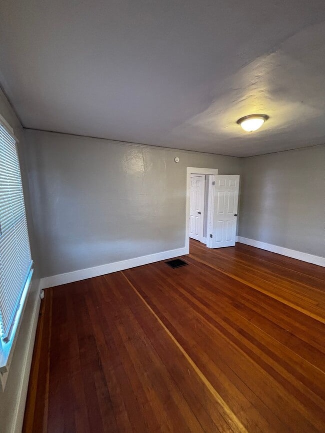 Building Photo - Move-In Special! FREE 50" TV for Qualified Tenants!