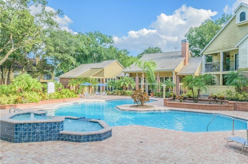 Building Photo - 8643 Mallard Reserve Dr