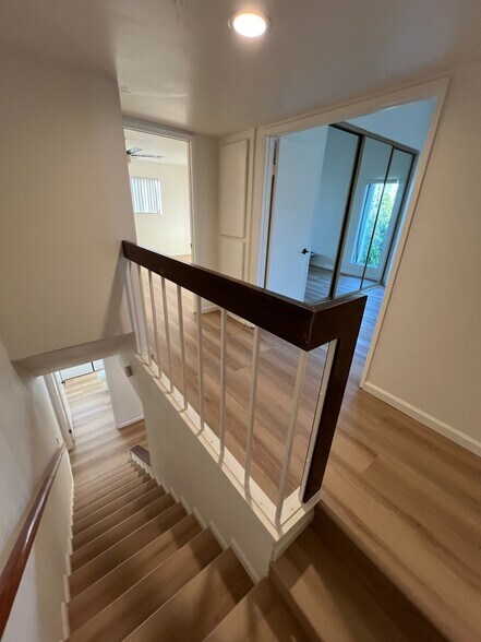 Building Photo - 6818 Caminito del Greco
