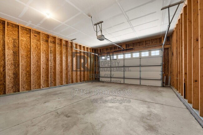 Building Photo - 3002 W 22nd St