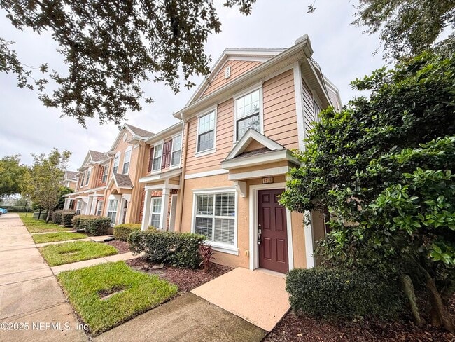 Building Photo - 8128 Summerside Cir