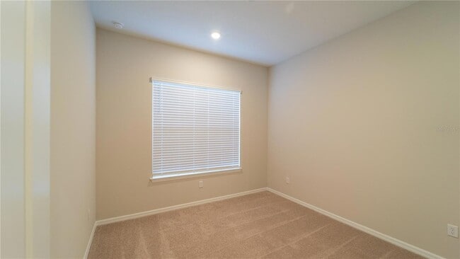 Building Photo - 16446 Lone Oak Cir