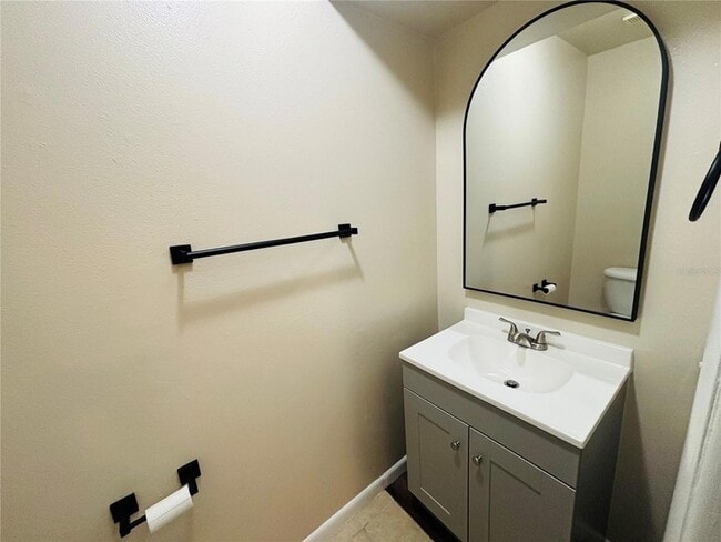 Building Photo - 1023 NE 2nd St