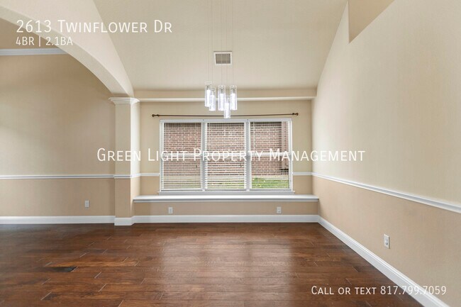 Building Photo - 2613 Twinflower Dr