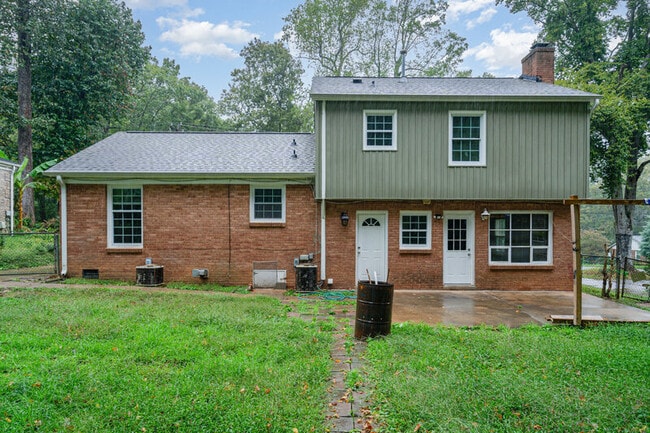Building Photo - 5242 Galway Dr