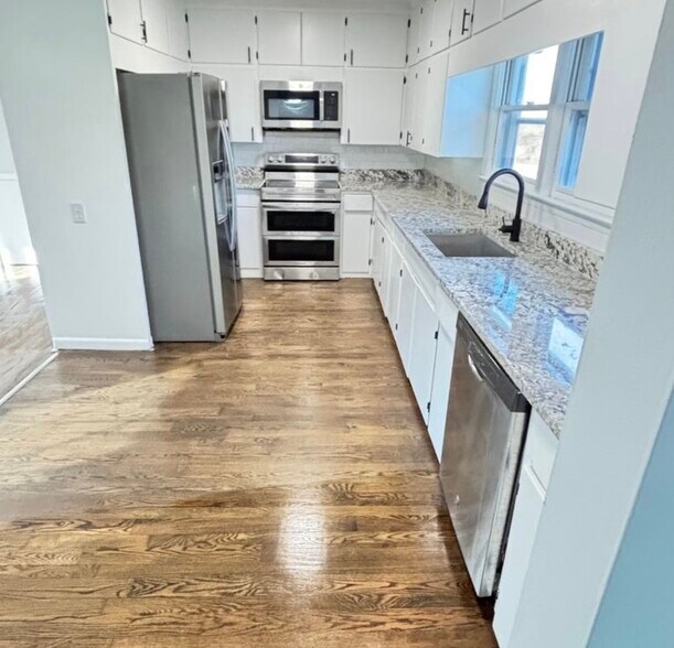 Building Photo - 6383 Elevation Rd