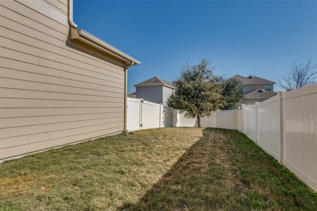 Building Photo - 712 Whitemarsh Dr