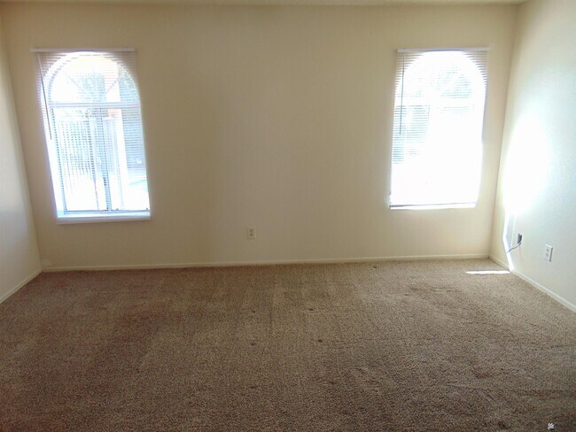 Building Photo - 3623 W 13th St