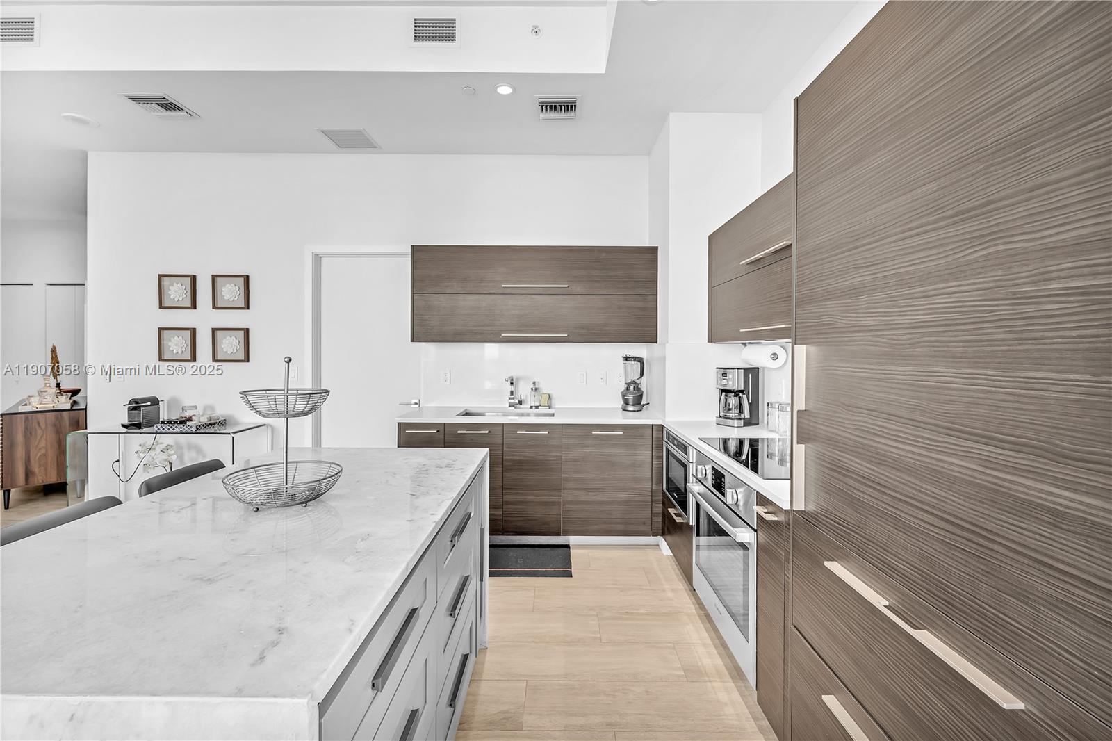 Building Photo - 45 SW 9th St