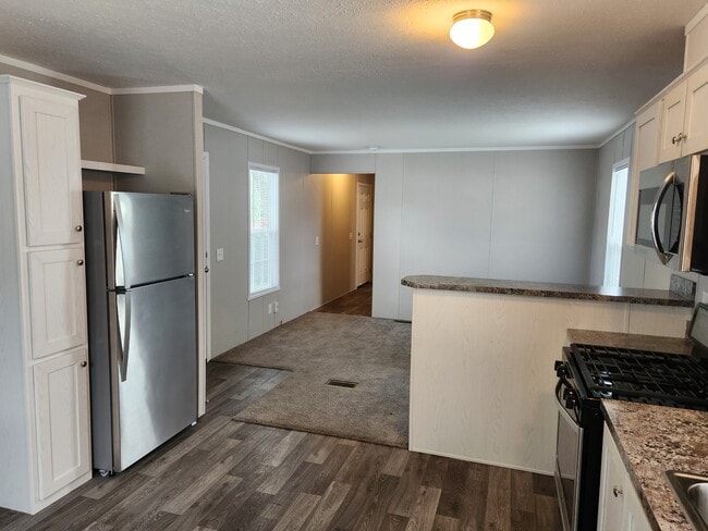 Building Photo - 25 E Arizona