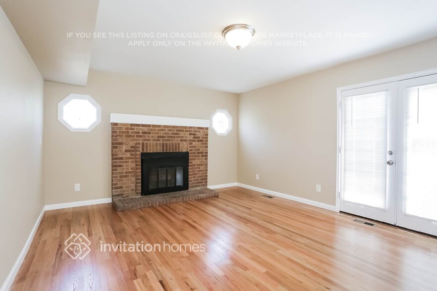 Building Photo - 12548 Leesburg Rd