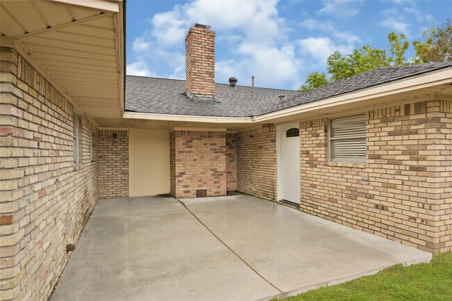 Building Photo - 1503 Leneva Ln