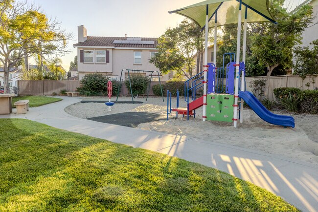 Building Photo - 3209 Rancho Reata