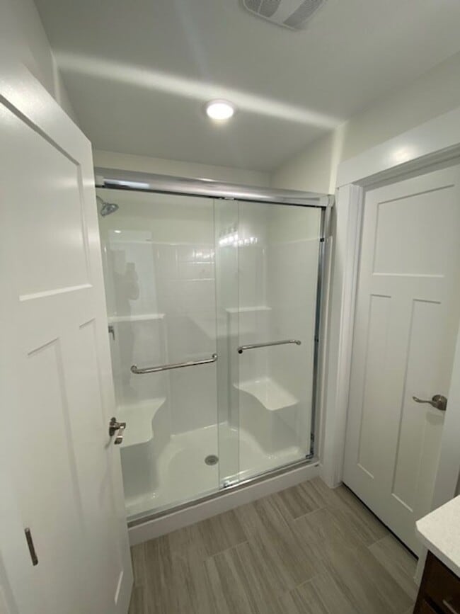 Building Photo - Newer construction - 3 bedroom- 2 bath Single Family Home