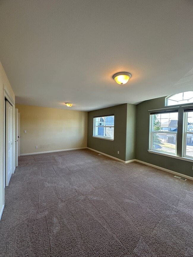 Building Photo - 12015 183rd St E