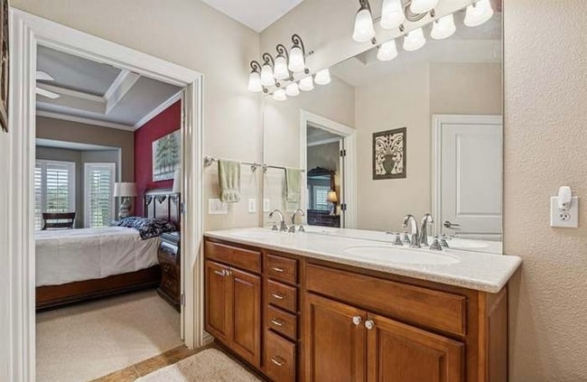 Building Photo - 7313 Reflection Bay Dr