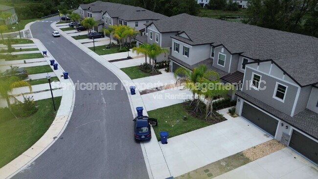 Building Photo - 23244 Willow Glen Way