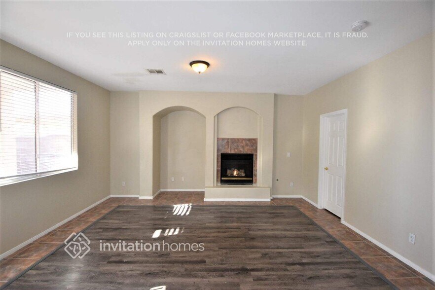 Building Photo - 4829 Soaring Springs Ave