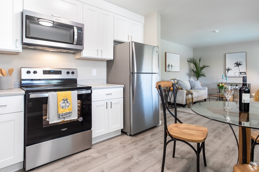 2BR, 1BA - Brio Apartments