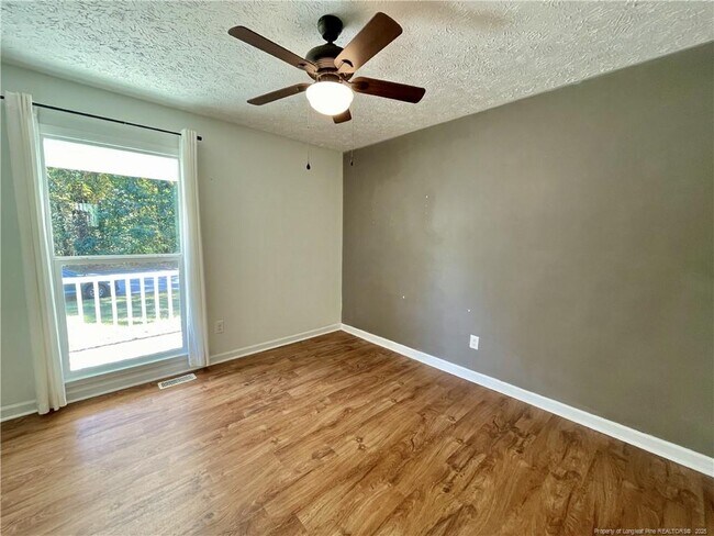 Building Photo - 341 Bahama Loop