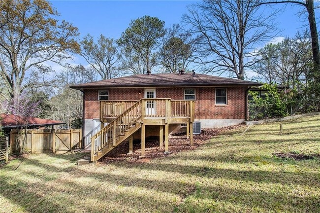 Building Photo - 436 Grady Pl