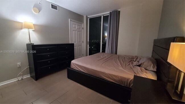 Building Photo - 900 SW 8th St