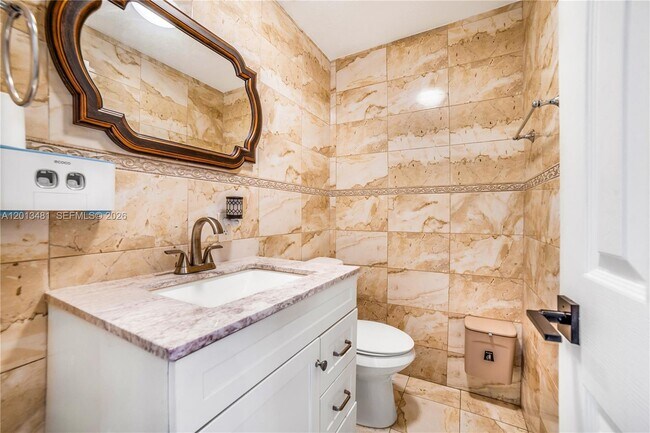 Building Photo - 26500 SW 167th Ave