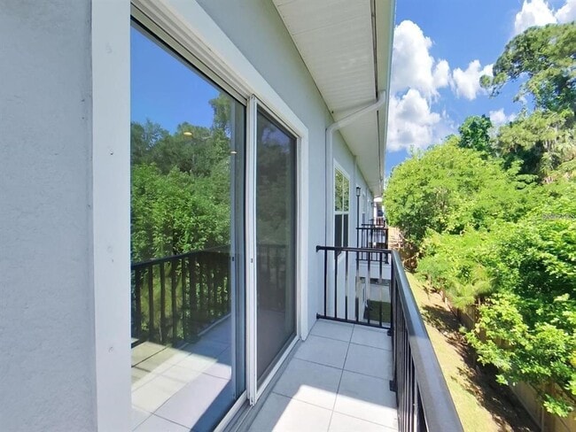 Building Photo - 8303 King Blossom Ct