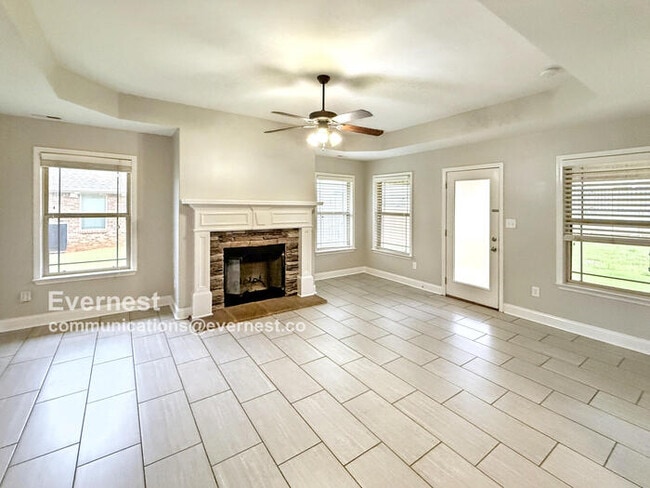 Building Photo - 24752 Rolling Vista Dr