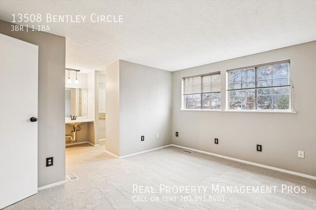 Building Photo - 13508 Bentley Cir
