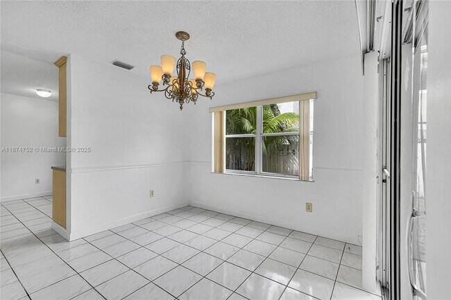 Building Photo - 815 NW 98th Ave