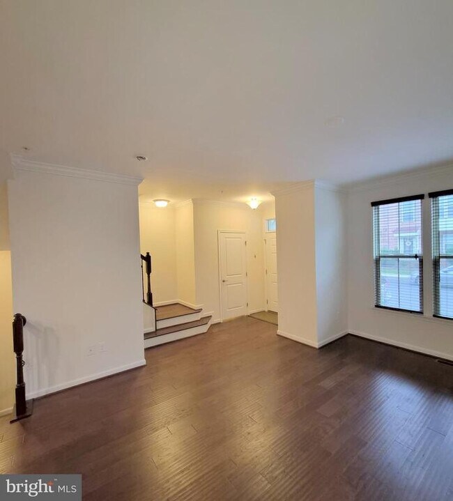 Building Photo - 9128 Landon House Ln