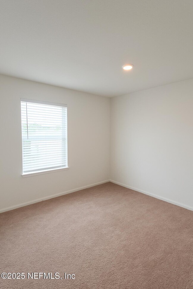 Building Photo - 9852 Lemon Balm Wy