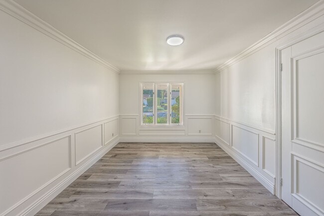 Building Photo - Serene Single-Level Living in Mission Hills Ranch