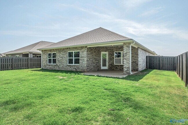 Building Photo - 147 Ivy Vine Dr