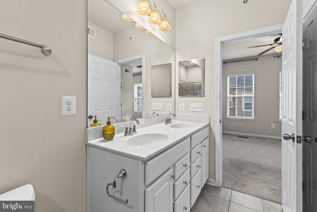 Building Photo - 7118 Rowlock Aly