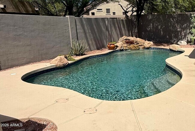 Building Photo - 10534 E Star of the Desert Dr