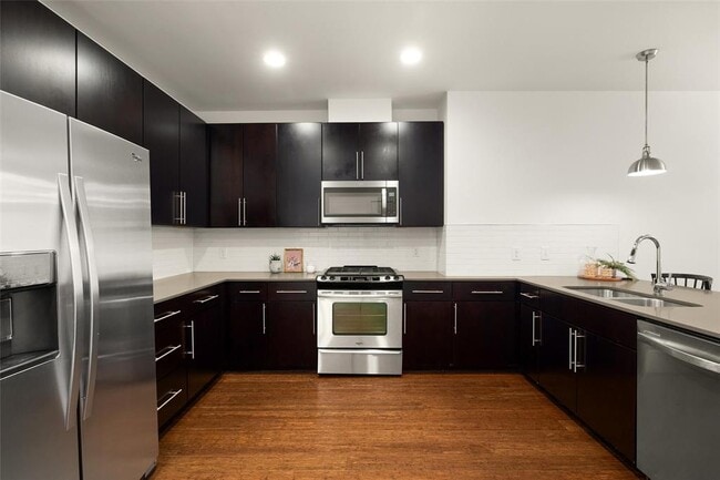 Building Photo - 2804 Treble Ln
