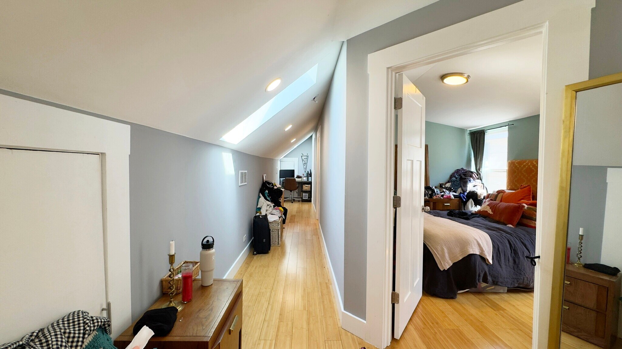 Building Photo - 1735 N Fairfield Ave