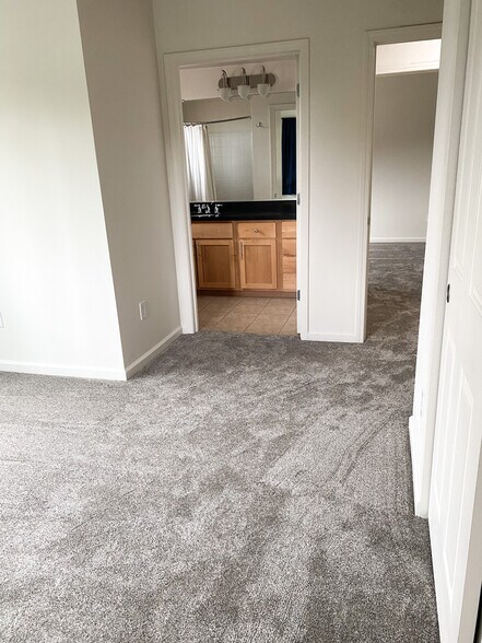 Building Photo - 1450 Idlewild Dr