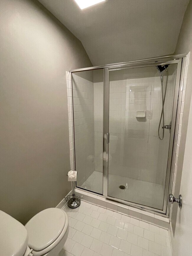 Building Photo - 4301 Little River Rd