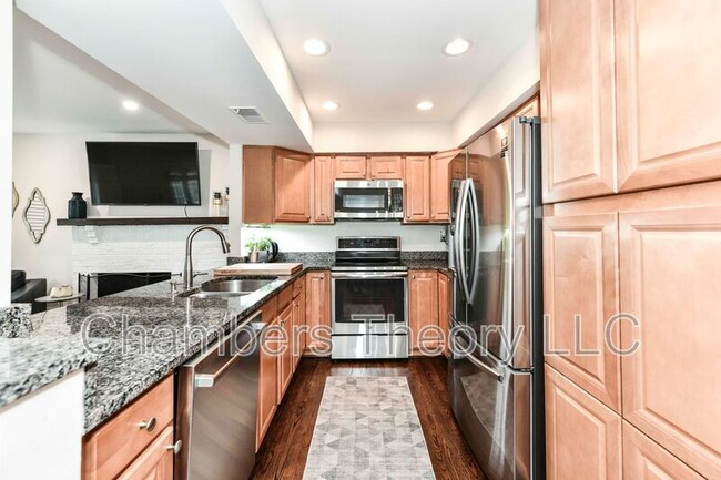 Building Photo - 2536 S Arlington Mill Dr