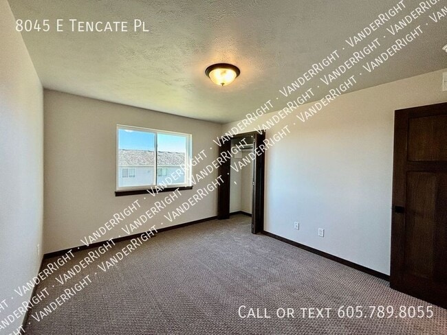 Building Photo - 8045 E Tencate Pl