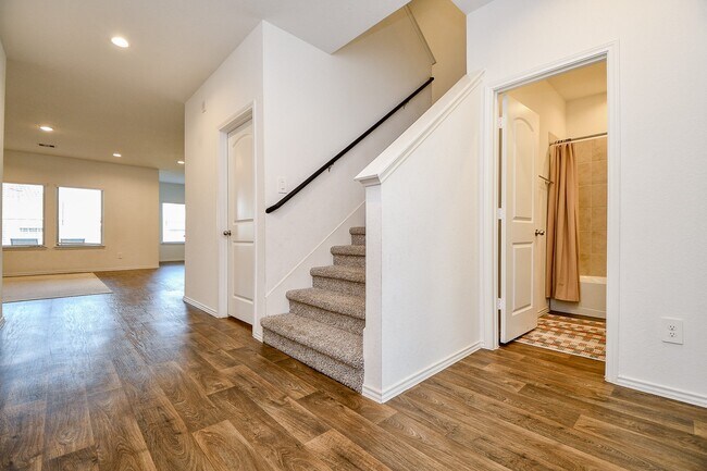 Building Photo - 21602 Zydeco Ct