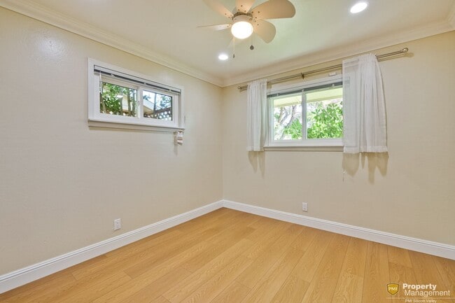 Building Photo - Turnkey Home with Natural Light & Upgrades...