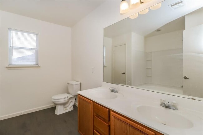 Building Photo - 7012 Doyal Dr